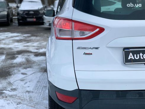 Ford Escape 2015 белый - фото 10