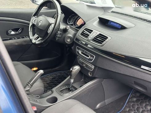 Renault Megane 2011 - фото 26