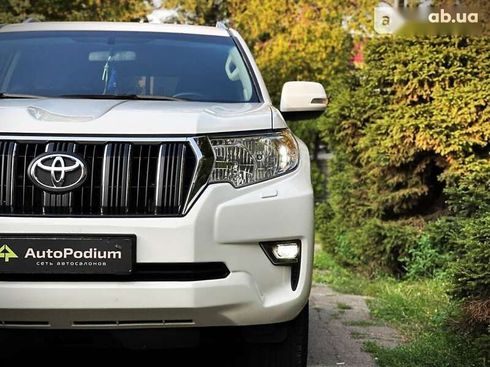 Toyota Land Cruiser Prado 2019 - фото 7