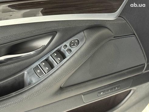 BMW 5 серия 2016 белый - фото 21