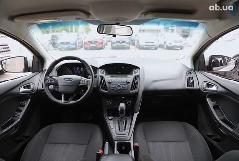 Ford Focus 2017 - фото 10