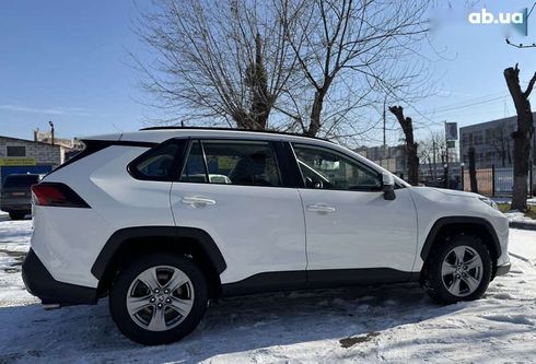 Toyota RAV4 2022 - фото 21