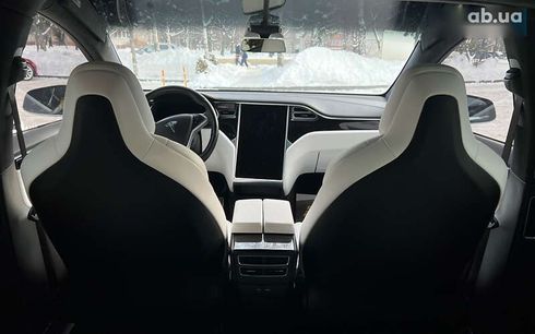 Tesla Model X 2018 - фото 17