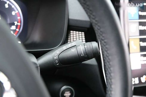 Volvo XC40 2021 - фото 22