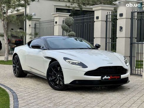 Aston Martin DB11 2018 - фото 28