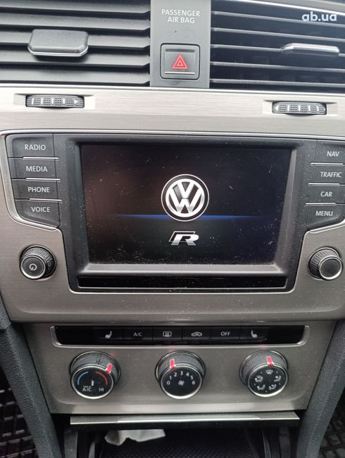 Volkswagen Golf 2015 черный - фото 11