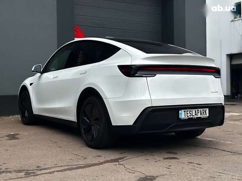 Tesla Model Y 2025 - фото 8