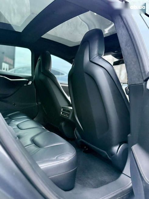 Tesla Model S 2014 - фото 26