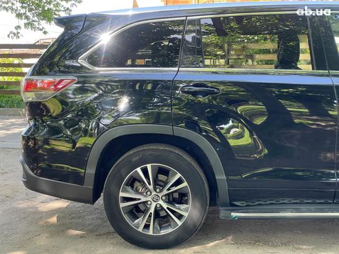 Toyota Highlander 2016 черный - фото 8