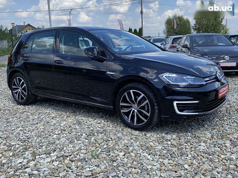 Volkswagen e-Golf 2020 - фото 18