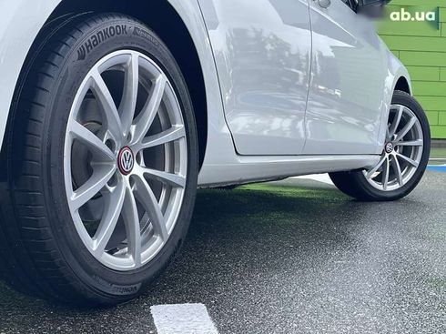 Volkswagen Golf 2020 - фото 7
