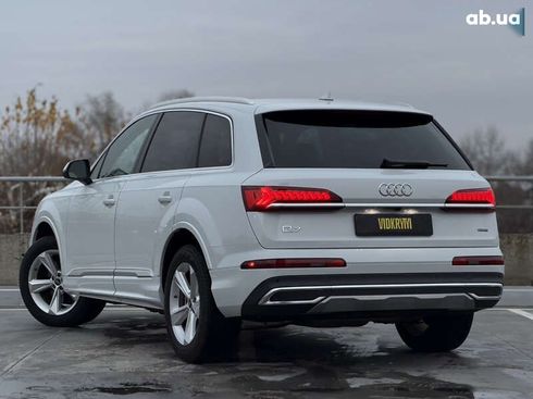 Audi Q7 2023 - фото 13