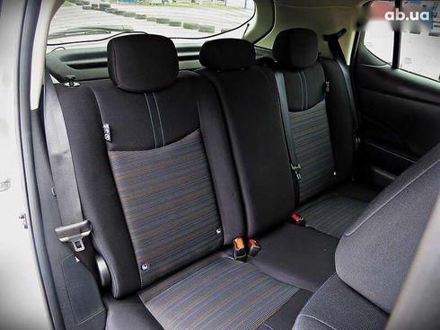 Nissan Leaf 2020 - фото 18