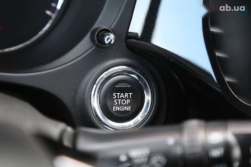 Mitsubishi Outlander 2017 - фото 17