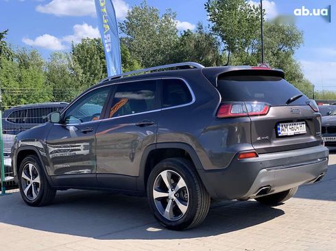 Jeep Cherokee 2020 - фото 17