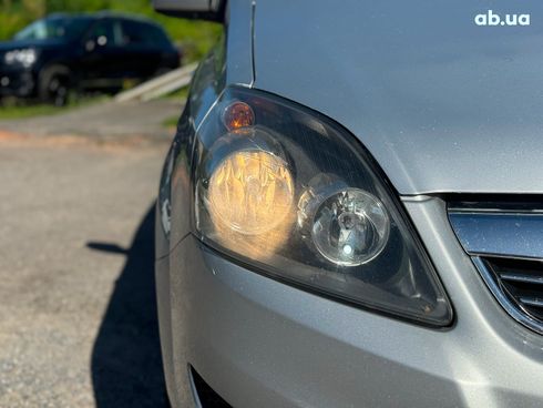 Opel Zafira 2012 серый - фото 5