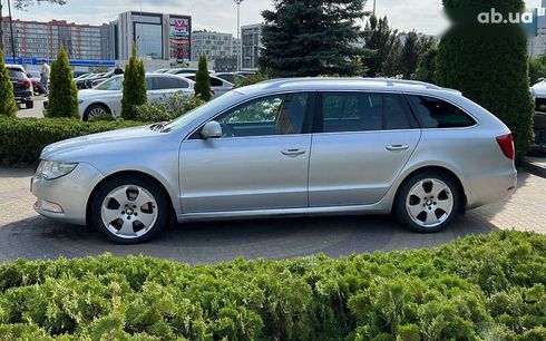Skoda Superb 2013 - фото 4