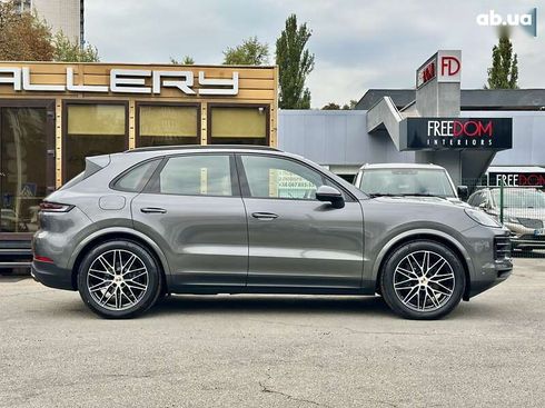 Porsche Cayenne 2024 - фото 8