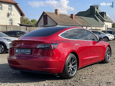 Tesla Model 3 2020 - фото 8