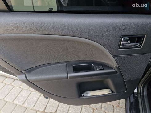 Ford Mondeo 2006 - фото 12