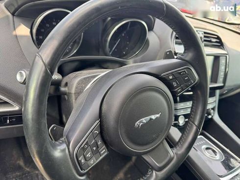 Jaguar F-Pace 2016 - фото 12