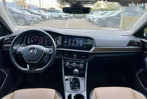 Volkswagen Jetta 2018 - фото 23