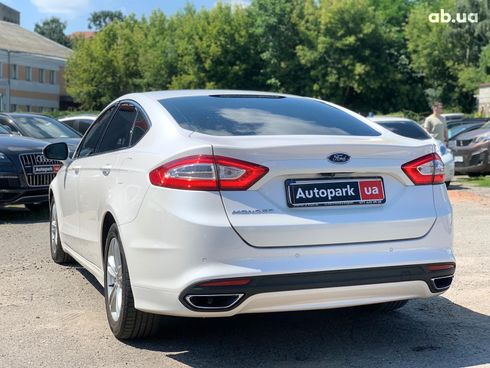 Ford Mondeo 2015 белый - фото 6