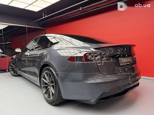 Tesla Model S 2021 - фото 24