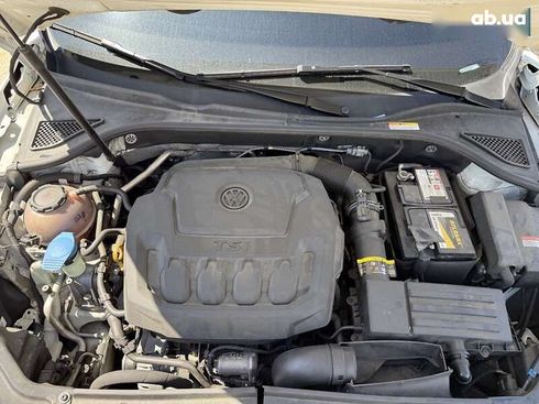 Volkswagen Passat 2018 - фото 2