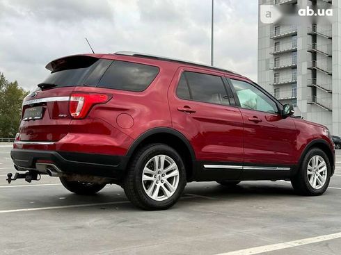 Ford Explorer 2018 - фото 12