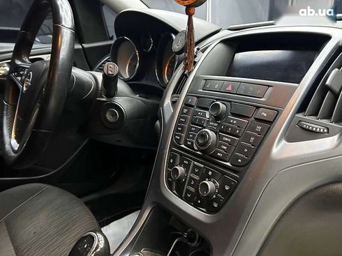 Opel Astra 2013 - фото 14