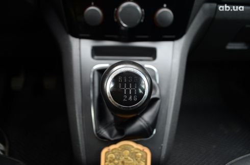 Opel Zafira 2010 синий - фото 19