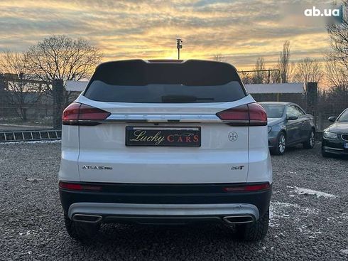 Geely Atlas 2022 - фото 6