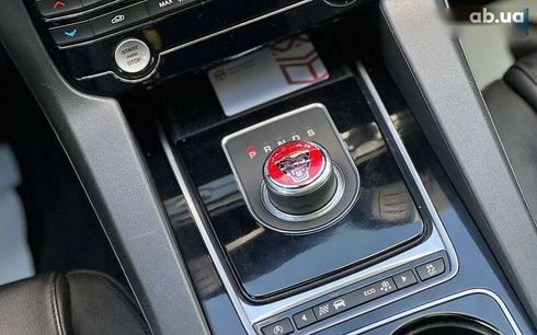Jaguar F-Pace 2016 - фото 19