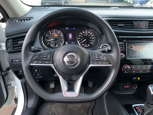Nissan Rogue 2018 белый - фото 30