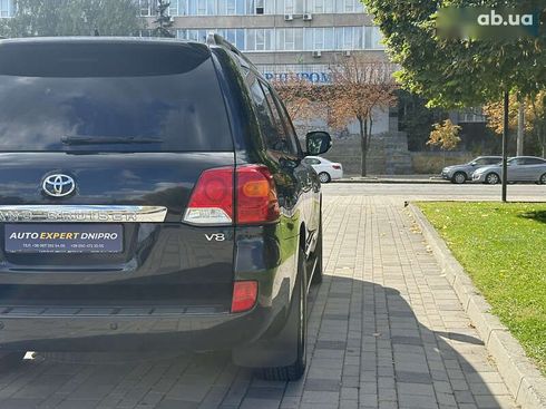 Toyota Land Cruiser 2014 - фото 24