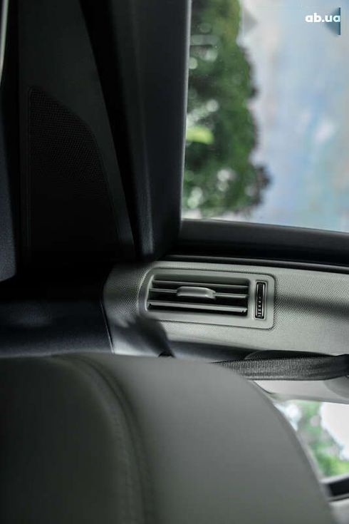 Audi E-Tron 2020 - фото 19