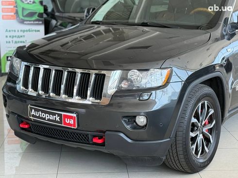 Jeep Grand Cherokee 2011 черный - фото 4
