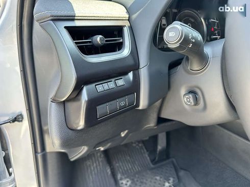Lexus UX 2023 - фото 10