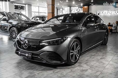 Mercedes-Benz EQE-Класс 2023 - фото 2