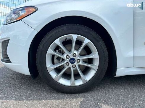 Ford Fusion 2019 - фото 16