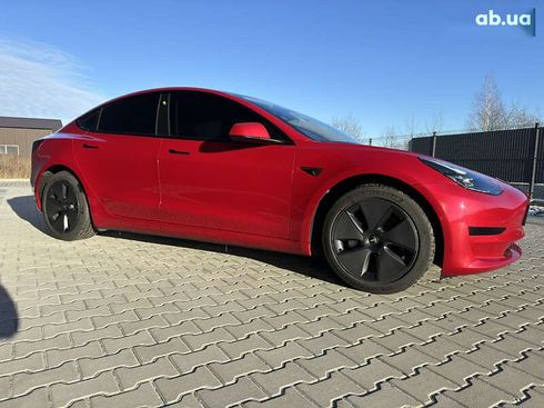 Tesla Model 3 2021 - фото 8