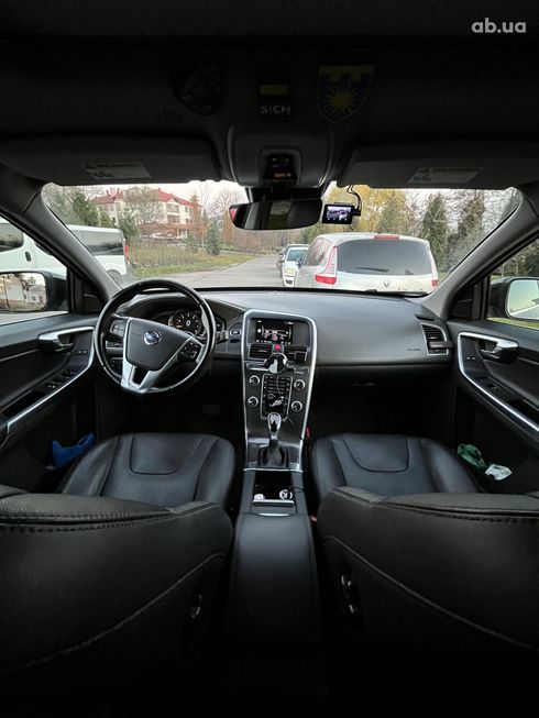 Volvo XC60 2014 черный - фото 16