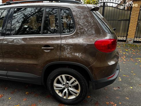 Volkswagen Tiguan 2012 коричневый - фото 10