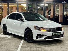 Продажа б/у Volkswagen Passat в Киеве - купить на Автобазаре
