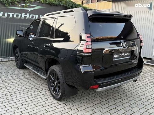 Toyota Land Cruiser Prado 2021 - фото 19