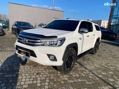 Toyota Hilux 2016 - фото 3