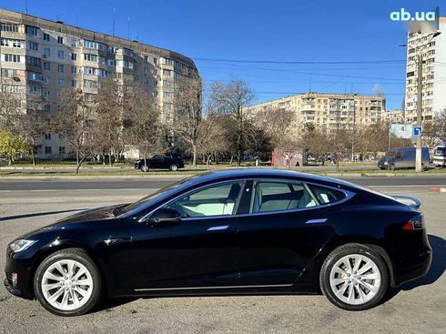 Tesla Model S 2019 - фото 9