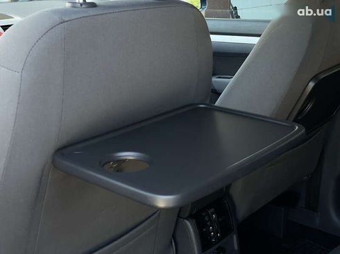 Volkswagen Touran 2009 - фото 28