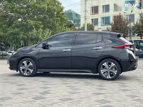 Nissan Leaf 2021 - фото 13